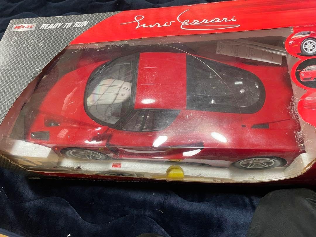 1/7スケールのFerrari Enzo 動作確認品 リモコン 1/7スケールのFerrari